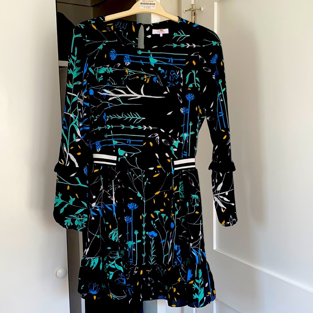 COPY - Parker floral sinched waist dress size medium!